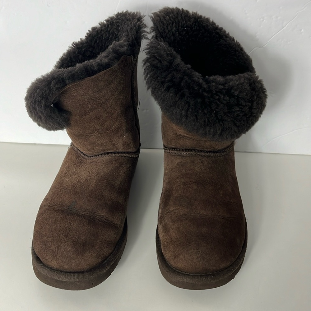 Ugg Chocolate Brown Bailey Button Boot Size Women… - image 1